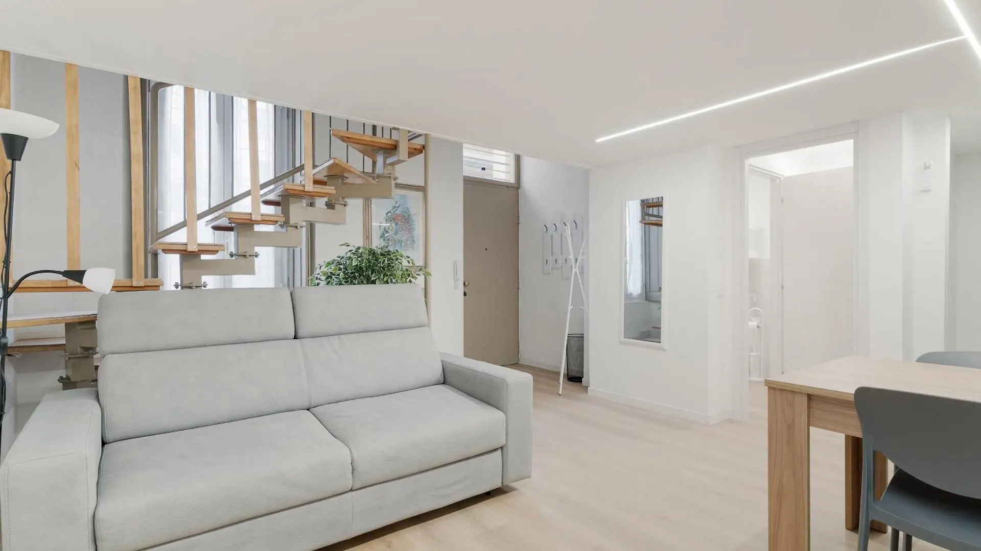 California - Solari - Loft Con Soppalco Lejlighed Milano 0*,  Italien